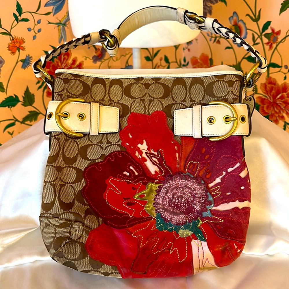 COACH “Poppy Bag” in Great Condition!
